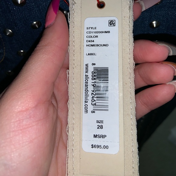 Alice & Olivia Denim Trouser jeans with silver stud embellishments–– NWT - Picture 10 of 16